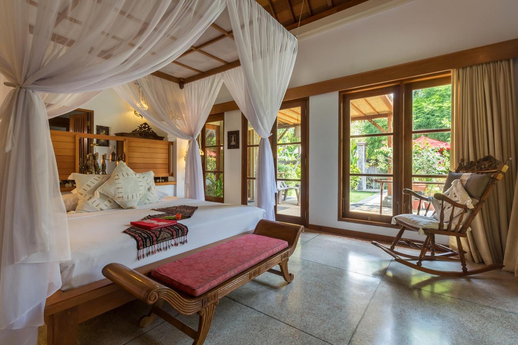 ทาแมน ซารี บาหลี รีสอร์ต แอนด์ สปา Hotel เปมูเตรัน ภายนอก รูปภาพ