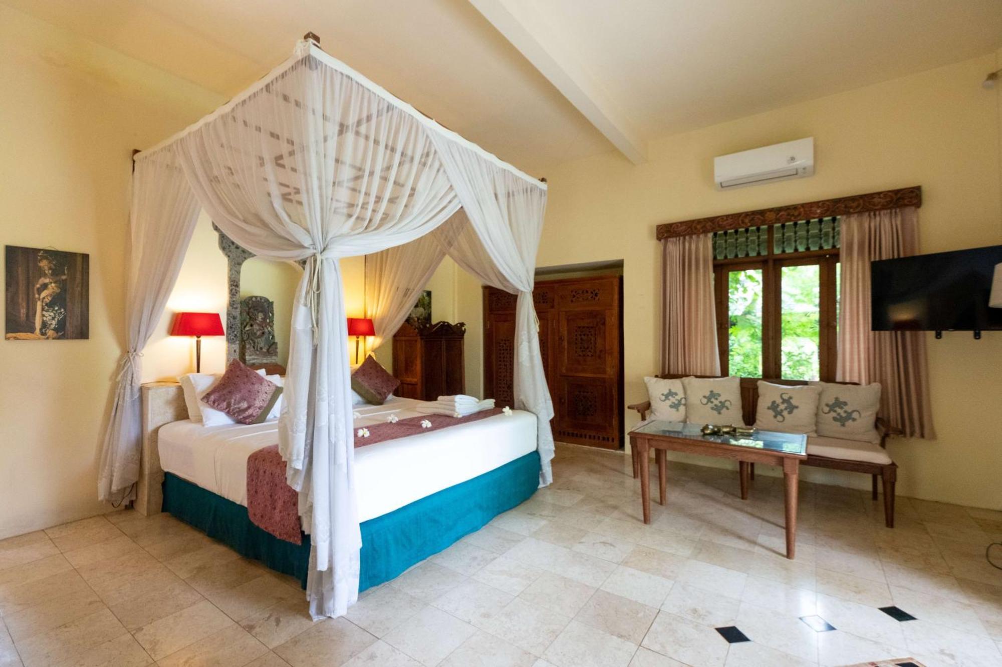 ทาแมน ซารี บาหลี รีสอร์ต แอนด์ สปา Hotel เปมูเตรัน ภายนอก รูปภาพ